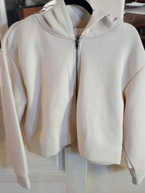 Women's Cream Zip-Front Hoodie Jacket